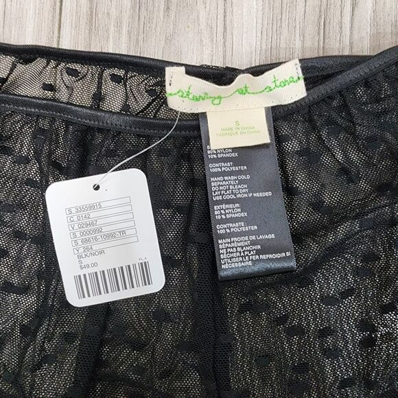 NEW Black Sheer Stockings With Embroidered Legs And Polka Dots Size S - Picture 6 of 10